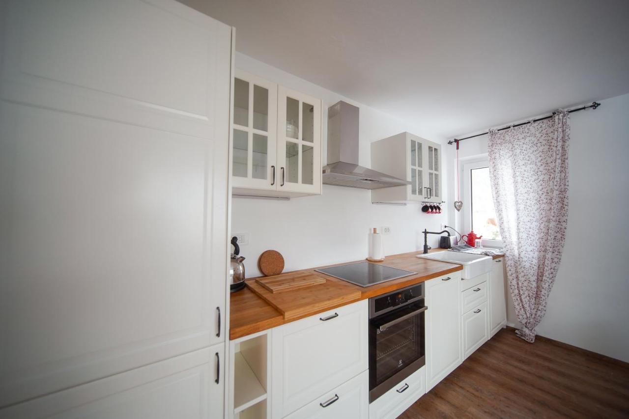 Cozy Nest In The Heart Of Kranjska Gora Apartment Luaran gambar