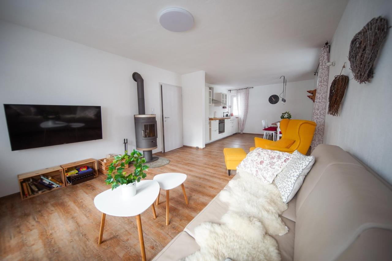 Cozy Nest In The Heart Of Kranjska Gora Apartment Luaran gambar