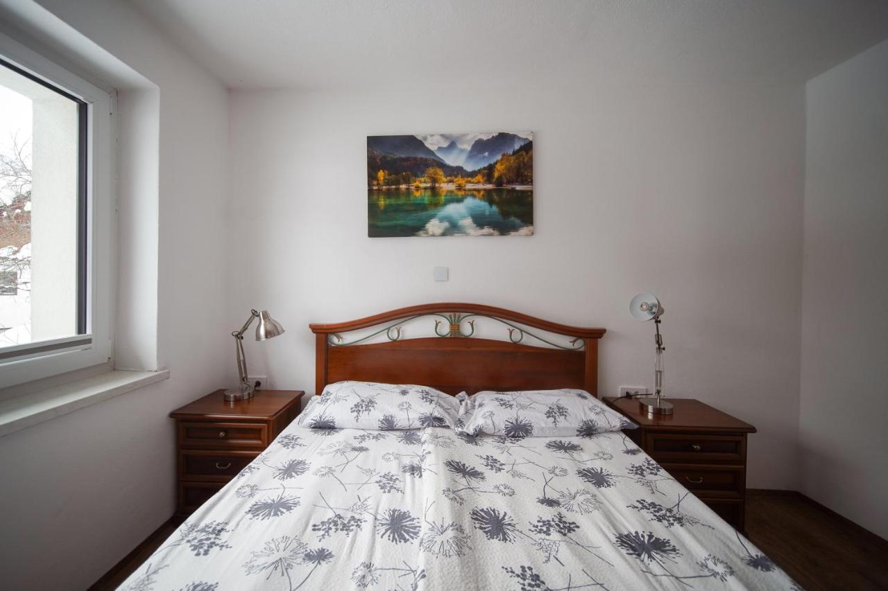 Cozy Nest In The Heart Of Kranjska Gora Apartment Luaran gambar
