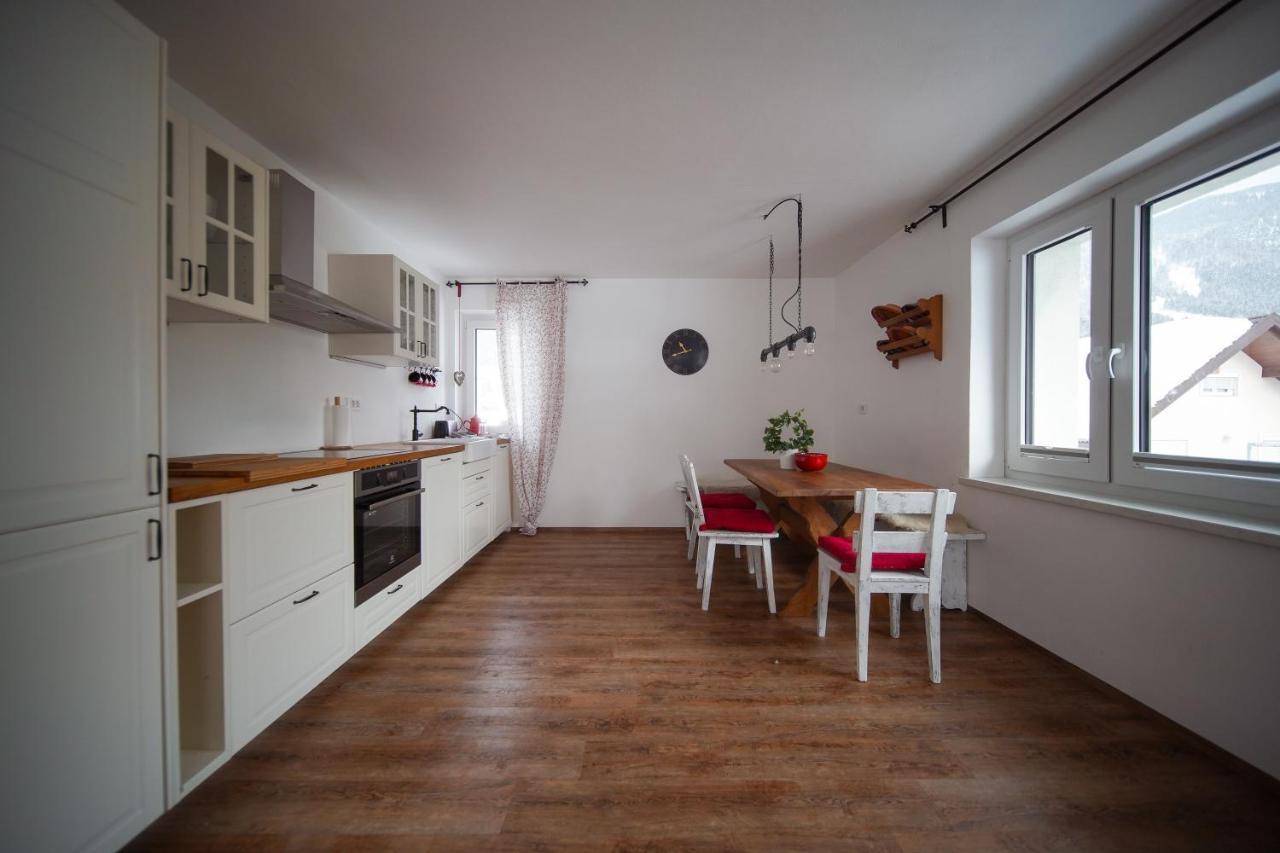 Cozy Nest In The Heart Of Kranjska Gora Apartment Luaran gambar