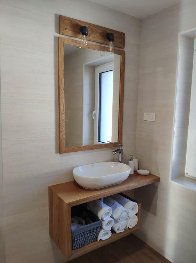 Cozy Nest In The Heart Of Kranjska Gora Apartment Luaran gambar